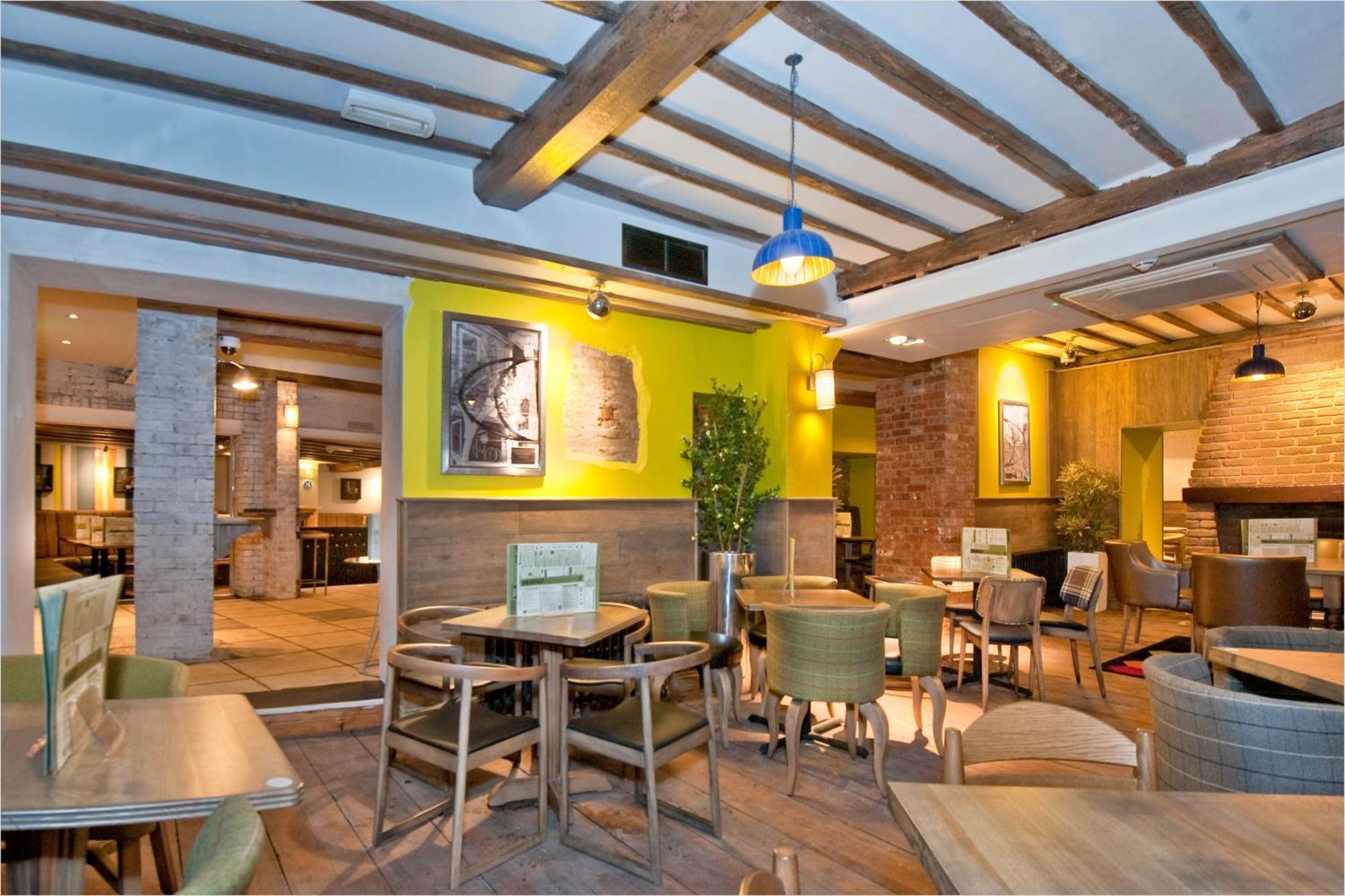 The King'S Head Hotel Wetherspoon Beccles Esterno foto