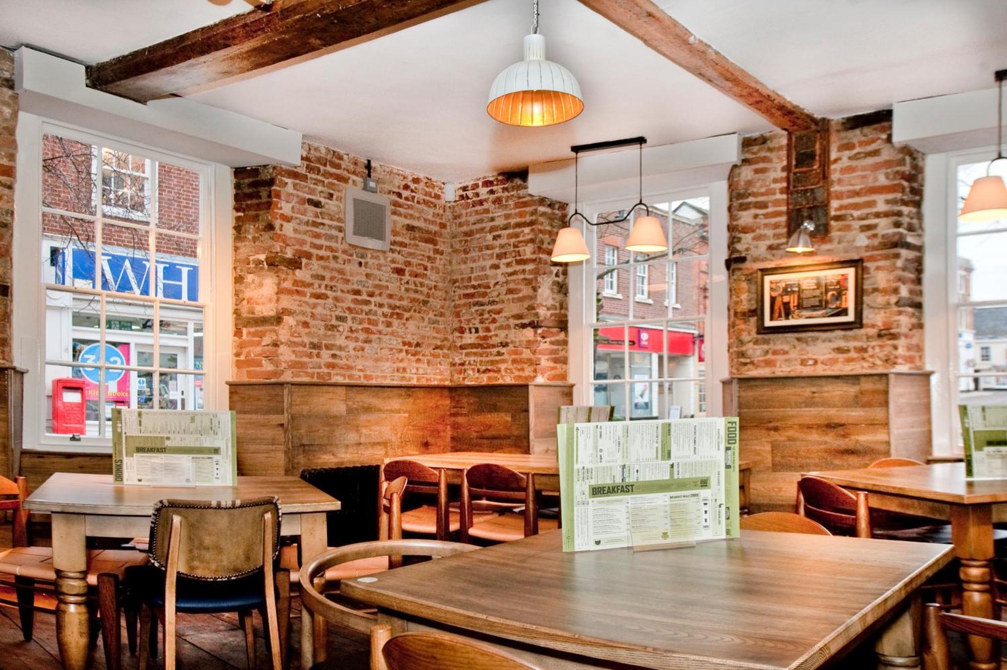 The King'S Head Hotel Wetherspoon Beccles Esterno foto