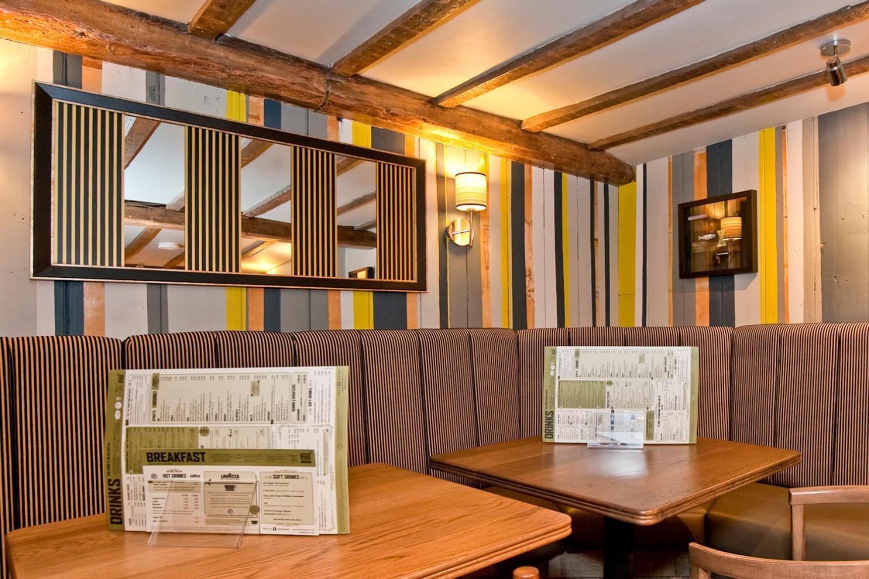 The King'S Head Hotel Wetherspoon Beccles Esterno foto