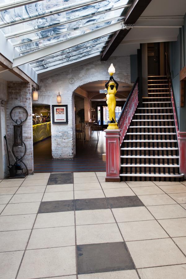 The King'S Head Hotel Wetherspoon Beccles Esterno foto